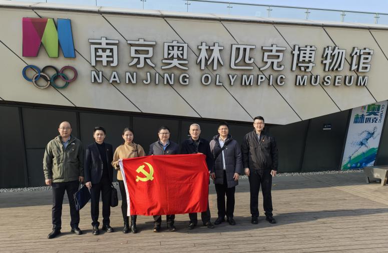 f5297b30-be9a-46b1-b8a8-996fb278c664