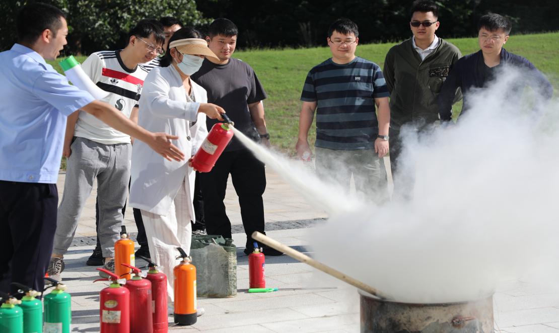 54efa6b2-83a9-42b3-b396-16115b2a60fe